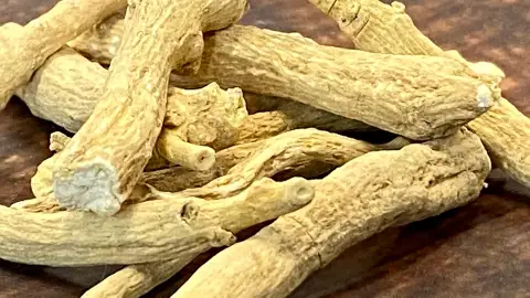 عکس مرتبط با خلط سینه — خلط سینه در طب سنتی؛ علت، گیاه و دمنوش خانگی