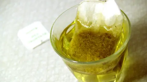 عکس مرتبط با قند خون — قند خون در طب سنتی؛ گیاهان و دمنوش‌های کمکی